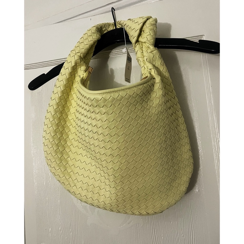 Anthropologie Woven Hobo Bag in Pale Yellow - Picture 4 of 5